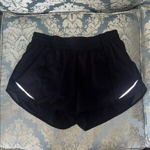 Lululemon Hotty Hot Shorts Size 4